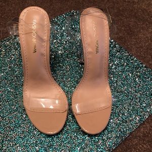 Clear Heels 🖤